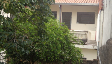 C1052 6.JPG